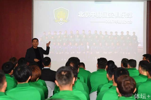 4，如愿以偿后来，在谈到这部电影的时候，洪晃说，电影还是要用漂亮的演员，我们只是偶尔为之（大意）。